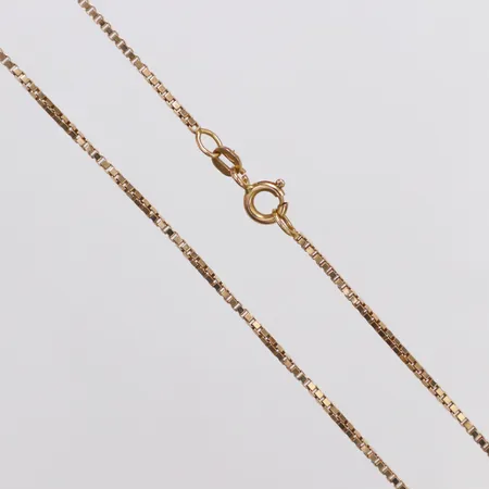 Kedja Venezia längd 46cm bredd 1,3mm 18K Vikt: 6,4 g