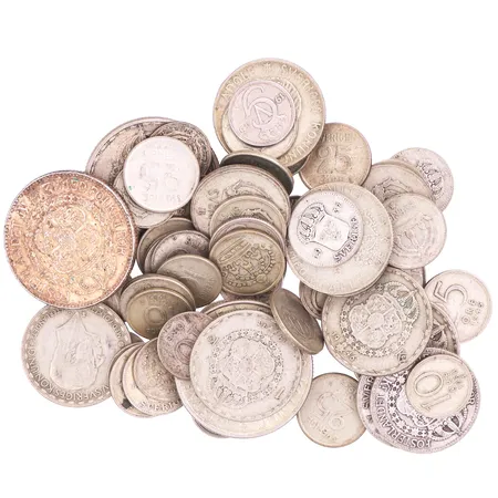 Diverse cirkulationsmynt. Vikt: 253 g