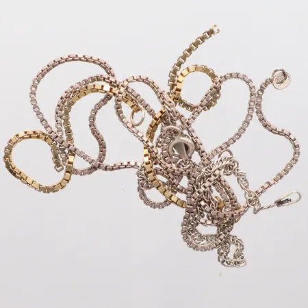 Diverse smyckessilver, trasigt/defekt, silver 800/1000 Vikt: 10,6 g