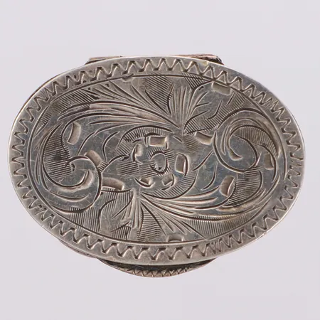 Dosa längd 27m höjd 13,5mm silver 830/1000 Vikt: 13,4 g