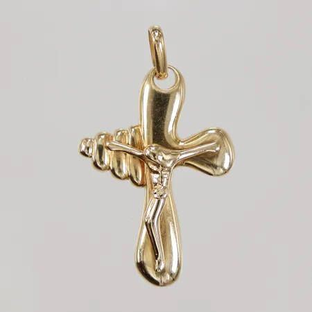Hänge krucifix, längd inkl ögla 62mm, bredd 36mm, 18K Vikt: 17,9 g