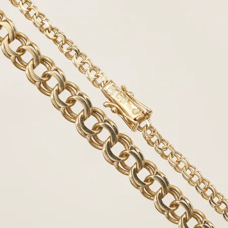 Collier doserad Bismarck längd 43cm, bredd 3,2-6,4mm, 18K  Vikt: 14,5 g