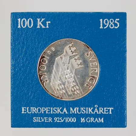 Minnesmynt Ø32mm Europeiska musikåret 1985 nominellt värde 100kr, Silver 925/1000 Vikt: 16 g