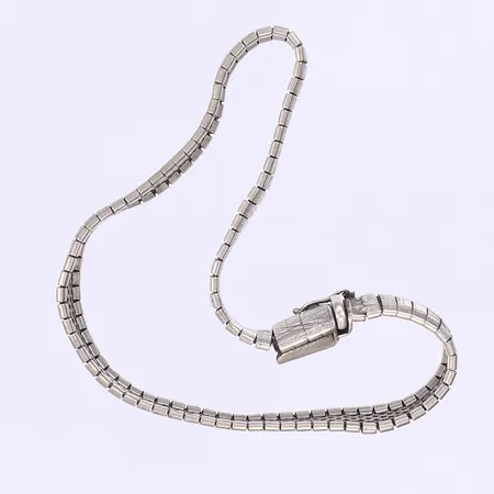 Diverse defekt silver 830/1000 Vikt: 11 g