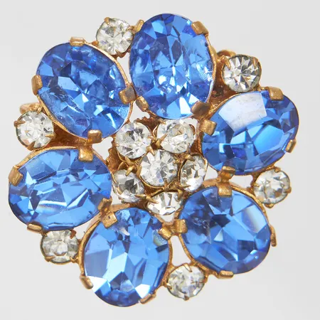 Brosch med plastdetaljer Ø29mm, skadad nål, gulmetall.