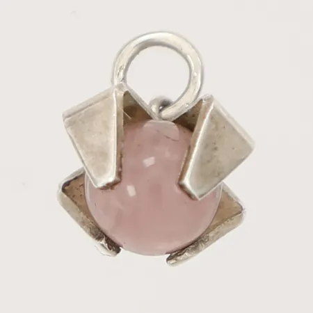 Hänge med sten längd 11mm inklusive ögla, bredd 11mm, 830/1000 silver Vikt: 1,1 g