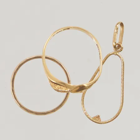 Diverse guld defekt/gravyr, 18K 4,3g.