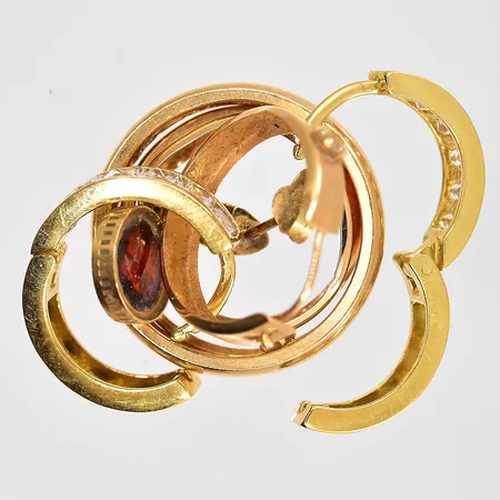 Diverse guld stenar defekter 18K Vikt: 12,4 g