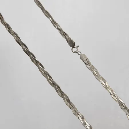 Collier flätad längd: 45,2cm, bredd: 5,5mm, italienska stämplar, silver 925/1000 Vikt: 14,1 g