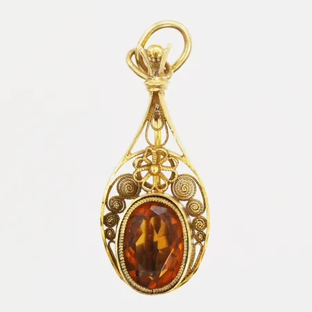 Hänge med citrin och filigranarbete längd ca 27mm. 18K Vikt: 3,2 g