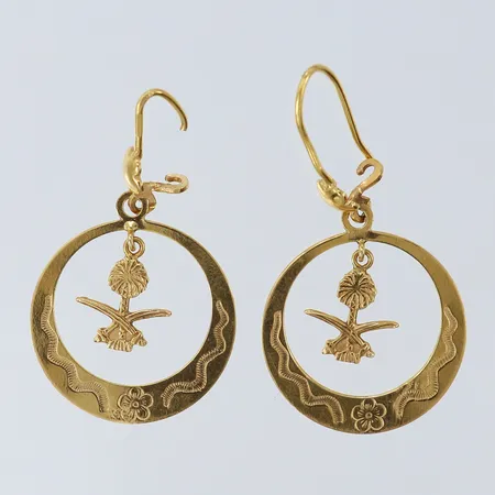 Örhängen Saudi Arabiens vapen ca Ø22mm, höjd 4,5cm, ett stift av 18K Vikt: 5,3 g