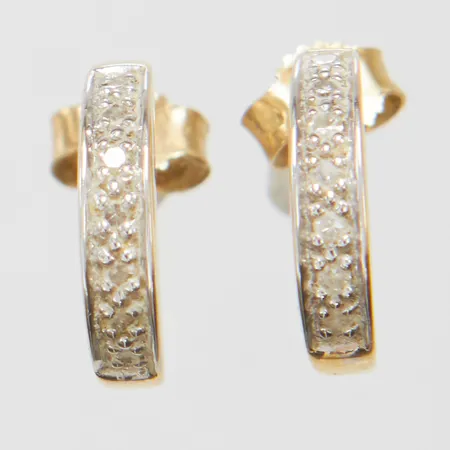 Örhängen med åttkantslipade diamanter 14 x ca 0,01ct, ca 11x3mm, 18K Vikt: 1,7 g