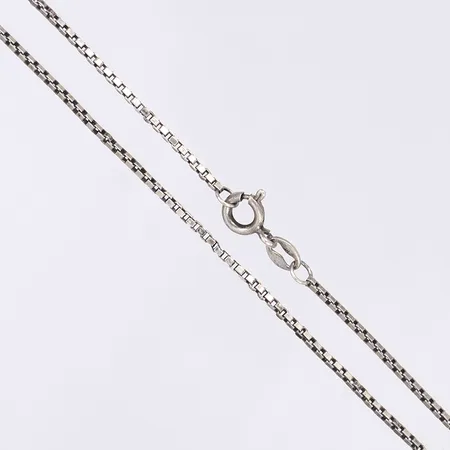 Halskedja Venezia längd 87mm bredd 1mm något ojämn silver 925/1000 Vikt: 7,3 g