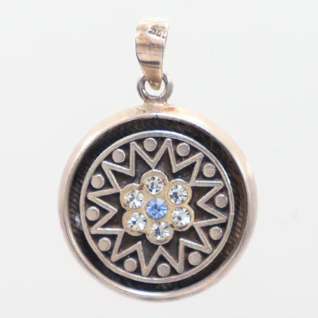 Hänge med vita och blåa stenar, längd 3cm, bredd 2cm, 925/1000 Silver. Vikt: 5,2 g