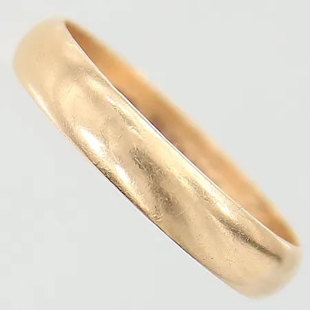 Ring slät stl:20½, bredd 4mm, gravyr 18K  Vikt: 4,4 g