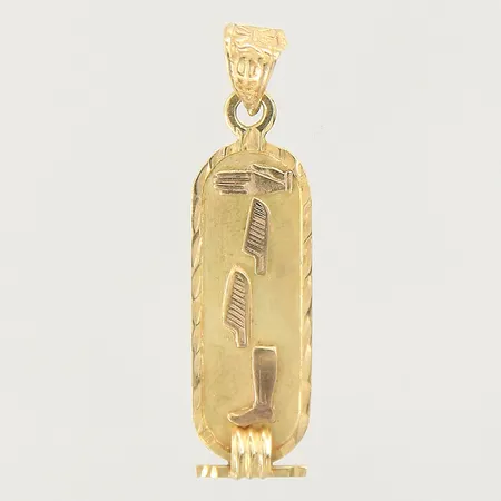 Hänge med dekor 35x9mm, något bucklig, 18K  Vikt: 1,4 g