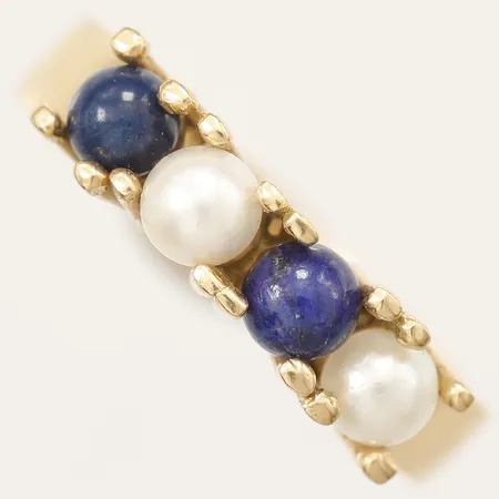 Ring med blå och vita pärlor stl:16¼, bredd 4,7mm, 18K Vikt: 4,8 g