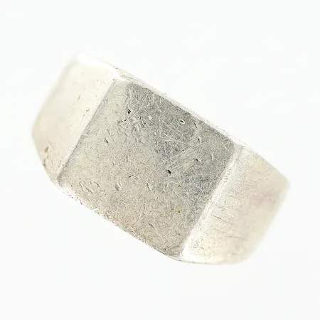 Klackring stl:18 bredd 3,5-10mm, repor, silver 925/1000. Vikt: 7,4 g