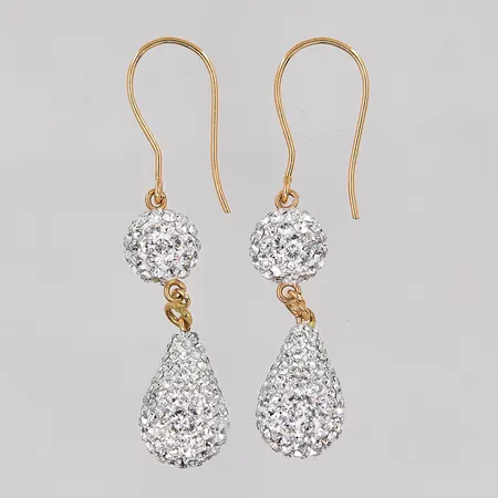 Örhängen vita stenar längd 40mm 18K Vikt: 2,6 g