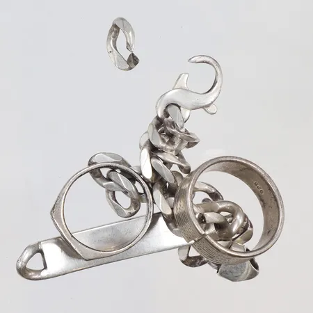 Diverse silver, slitet defekt, 925/1000 Vikt: 40,3 g