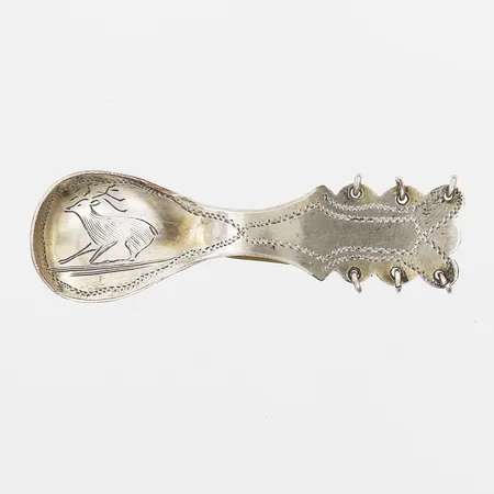 Brosch Stenberg & Nyström Haparanda, 1948, ca 55x15mm, slitage, bucklor, defekt lås, 830/1000 silver.  Vikt: 4 g