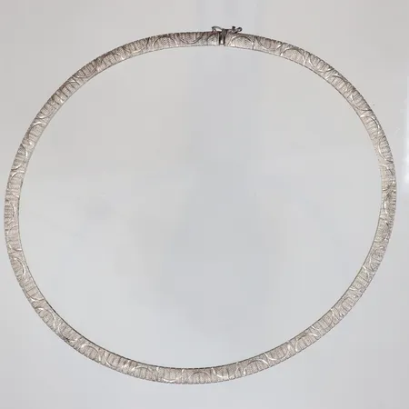 Collier mönstrat 41cm bredd 5mm silver 925/1000 Vikt: 22,8 g
