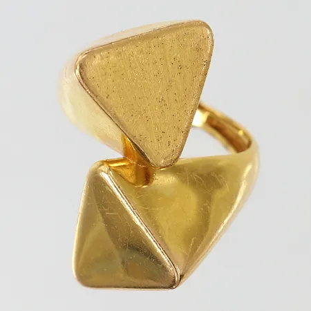 Ring stl:17¼ bredd 2-27mm 21K Vikt: 5,8 g