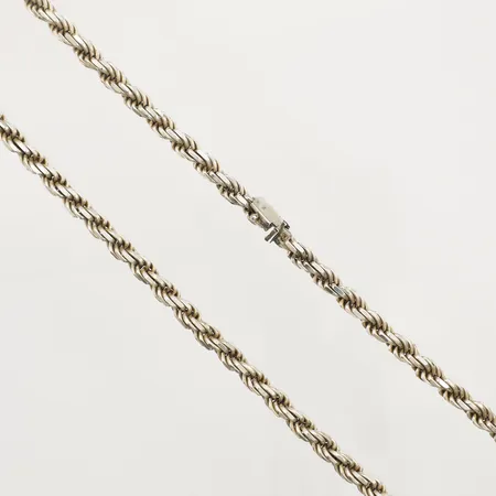 Kedja Cordell längd 57,5cm, bredd 7,5mm, glapp i lås, en säkerhetsåtta saknas, silver 925/1000  Vikt: 100 g