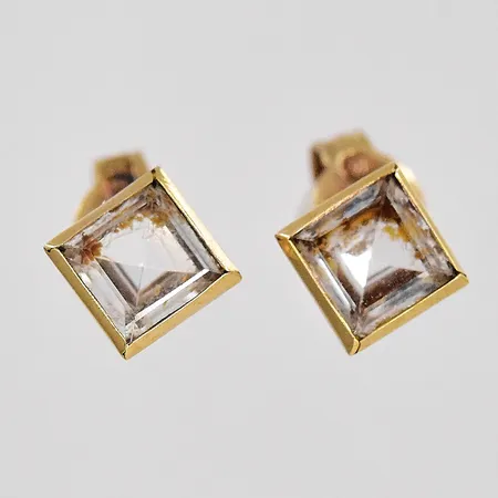 Örhängen troligen bergkristall Ø 5,4mm 18K Vikt: 1,1 g