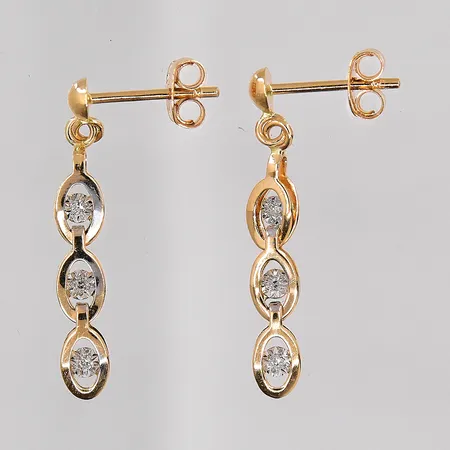 Örhängen med vita stenar längd 22mm vit/gulguld 18K Vikt: 1,1 g