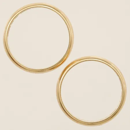 Två ringar gravyr, 18K Vikt: 9,3 g