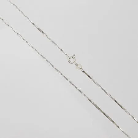 Kedja Venezia längd: 38,3cm, bredd: 1,2mm, mindre ojämnheter, silver 835/1000 Vikt: 3,2 g