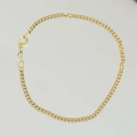 Armband pansar längd 20,5 cm bredd 3,2 mm 18K Vikt: 8,7 g