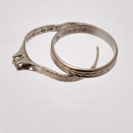 2st defekta ringar i 18K vitguld 4,1g.