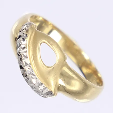 Ring stl: 18½ bredd 3-9mm tvåfärgad 14K Vikt: 3 g