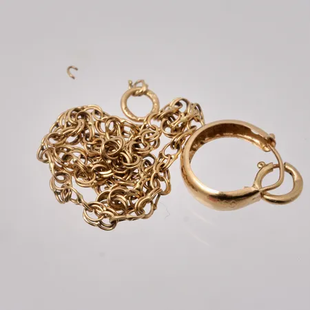 Diverse defekt guld, 18K, 2,15g.