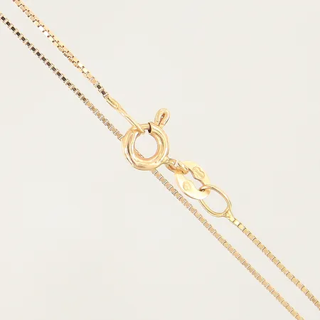 Kedja Venezia längd 42,5cm bredd 0,6mm 18K Vikt: 1,7 g