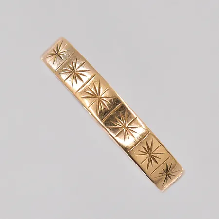 Ring mönstrad stl:17½ bredd 3,4mm, 14K Vikt: 1,9 g
