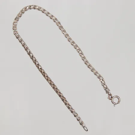 Armband 22cm, bredd 3mm, ojämnheter silver 925/1000 Vikt: 4,1 g