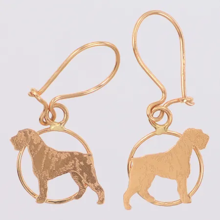 Örhängen med hundar, längd 29,5mm, bredd 11mm, 14K Vikt: 1,3 g