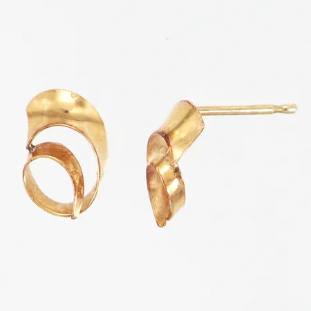 Ett par örhängen 10x6mm, båda saknar stopp, 18K Vikt: 0,7 g