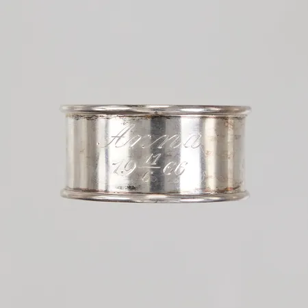 Servettring Ø40mm, bredd 21mm, Ceson Guldvaru Ab år 1966, gravyr, Silver 830/1000 Vikt: 14,9 g