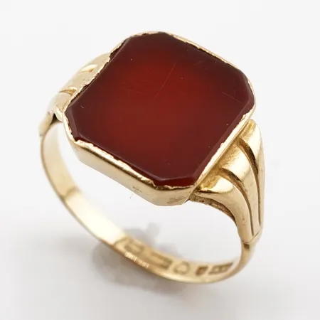 Ring m sten, stl 18½(58), bredd 14,5mm, 18k Vikt: 3 g