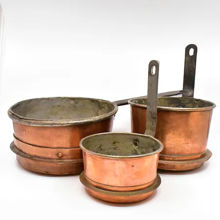 3 Kopparkittlar varav 2 st Skultuna Skickas med postpaket.