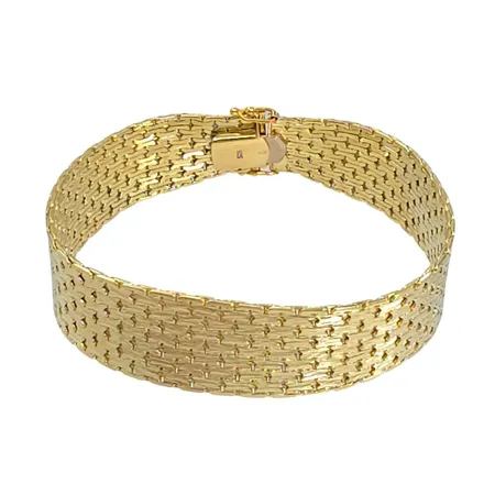 Armband i 14K guld, längd knäppt 19,0 cm, bredd 16 mm, fint skick Vikt: 44,3 g