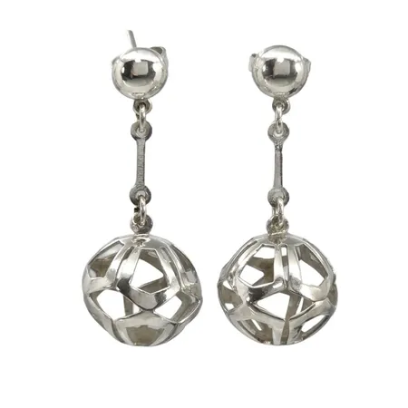 Retro Örhängen ett par silver 835/1000, längd 34,5 mm, klot Ø13,5 mm, originalploppar Vikt: 4,6 g