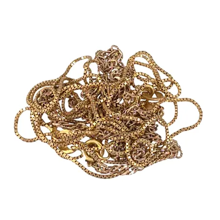 Diverse smycken, 9K guld - 0,9g, 18K guld - vikt 2,2g, defekter