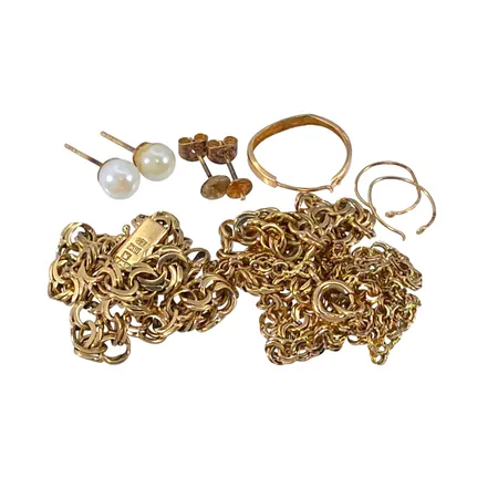 Diverse smycken, 18K guld, defekter Vikt: 17,1 g