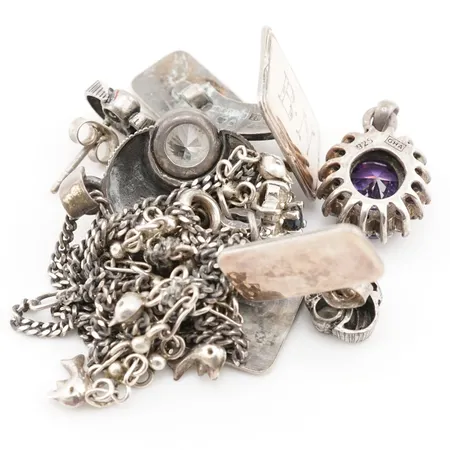 Diverse silversmycken, 925/1000 Vikt: 23 g