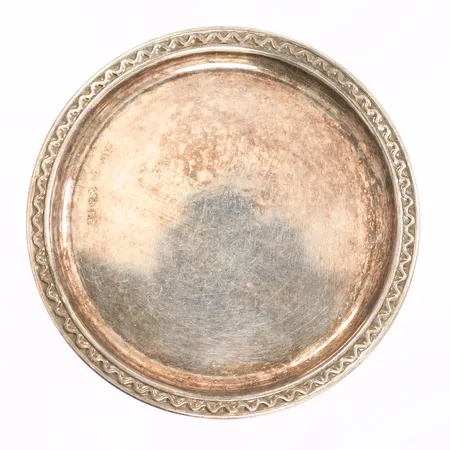 Glasunderlägg Ø7,6cm, silver 830/1000-delar 16,2g Vikt: 16,2 g